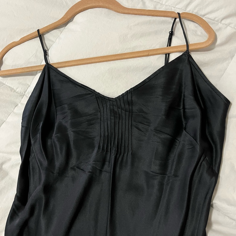 100% silk slip dress with adjustable shoulder straps - Picture 3 of 5